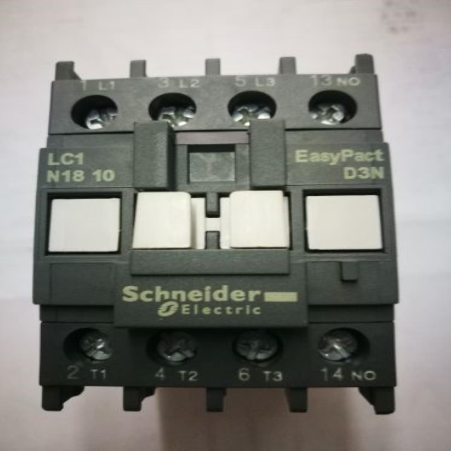 LC1N1810施耐德原装现货 交流接触器LC1N1810M5N AC220V 假货询价