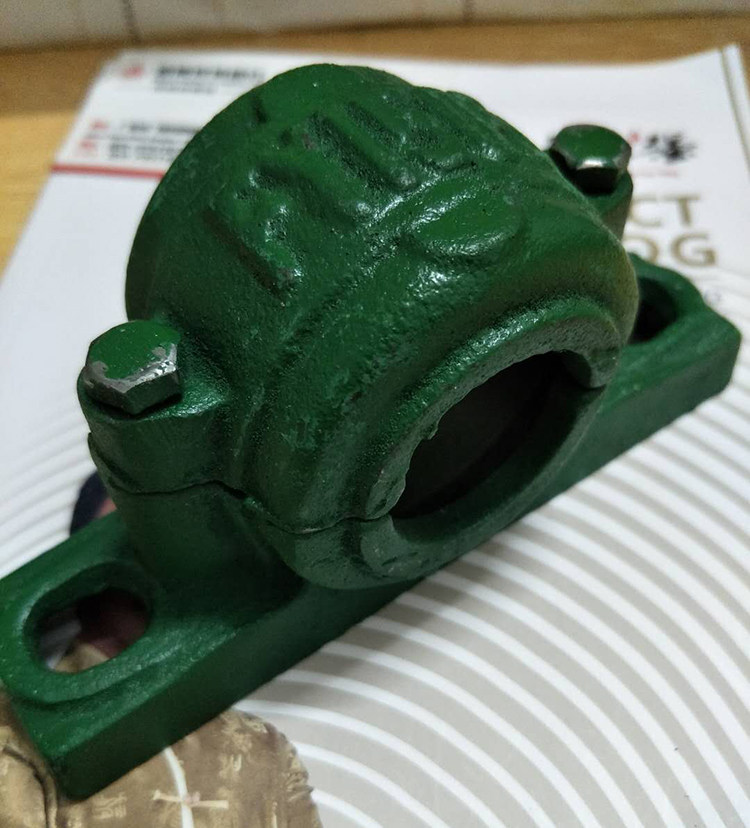 裕飞永强和面机YQ15原装配件25kg油封承轴50公斤大螺母封口15螺丝图片