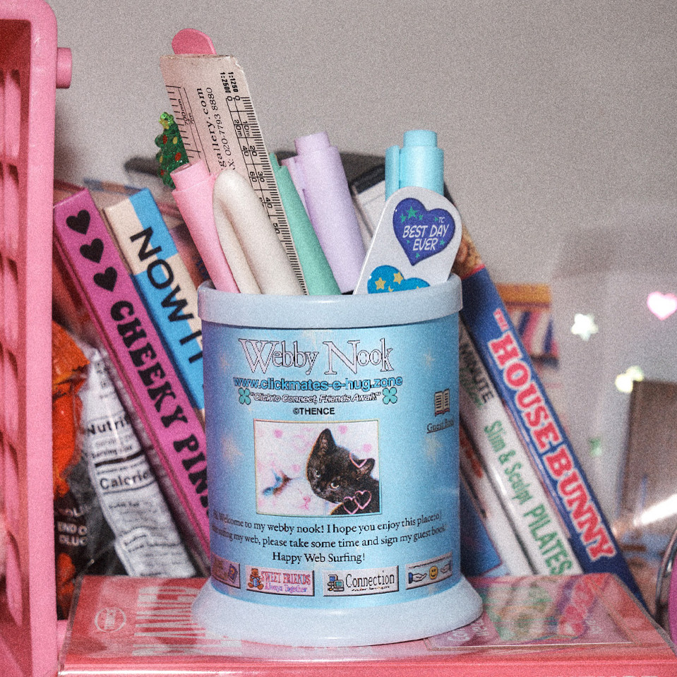 韩国正品thence 复古塑料圆形DIY闪动文具收纳笔筒笔架Pen Holder