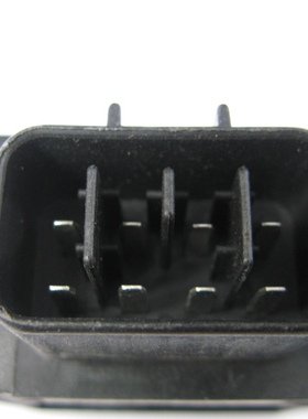 适用铃木海王星HS125T/超人QS150 悠e/天玉UZ/UM金红蓝巨星点火器