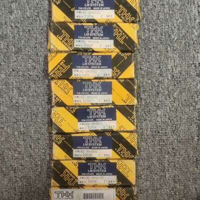 THK 交叉导轨VR2-30HX5Z  10套共2800议价