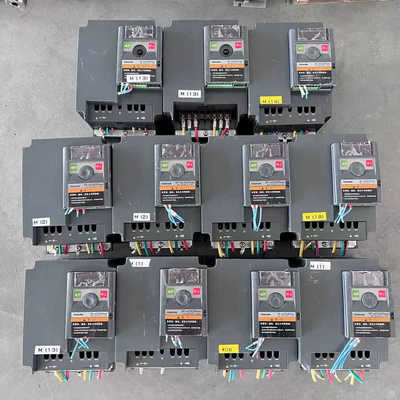 东芝变频器 VFNC3C-4055P，5.5KW，380议价