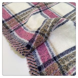 玫粉白格纹针织仿羊毛呢面料 松软微弹包包围巾外套裙子秋冬布料