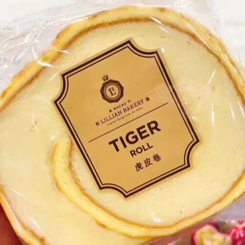 上海美食 莉莲虎皮卷 蛋糕 蛋奶香味超级浓，蛋糕非常细腻又扎实