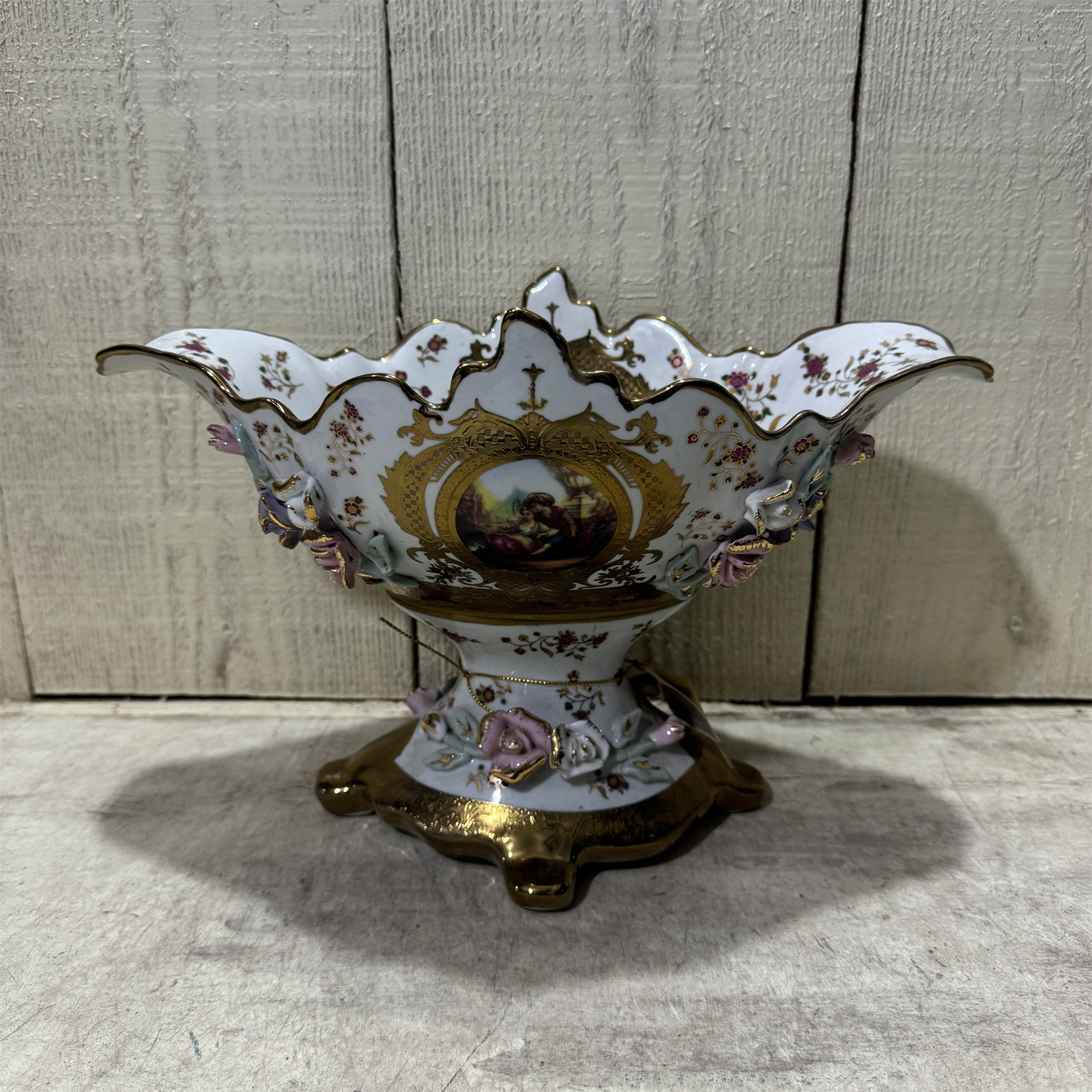 外贸风情 鎏金波浪边 民族花朵 深度大号 家用陶瓷水果篓