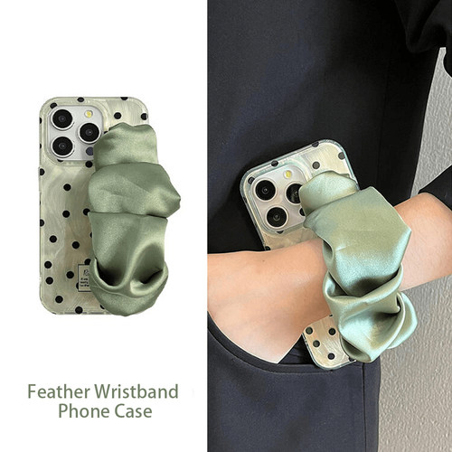 抹茶波点腕带适用苹果15pro手机壳iPhone14max16小米12华为mate60荣耀200x100红米k70p50reno10note13nova11