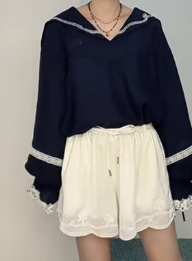 现货2026春季新学院风镂空刺绣海军领套头衬衫女UY26172Z139133