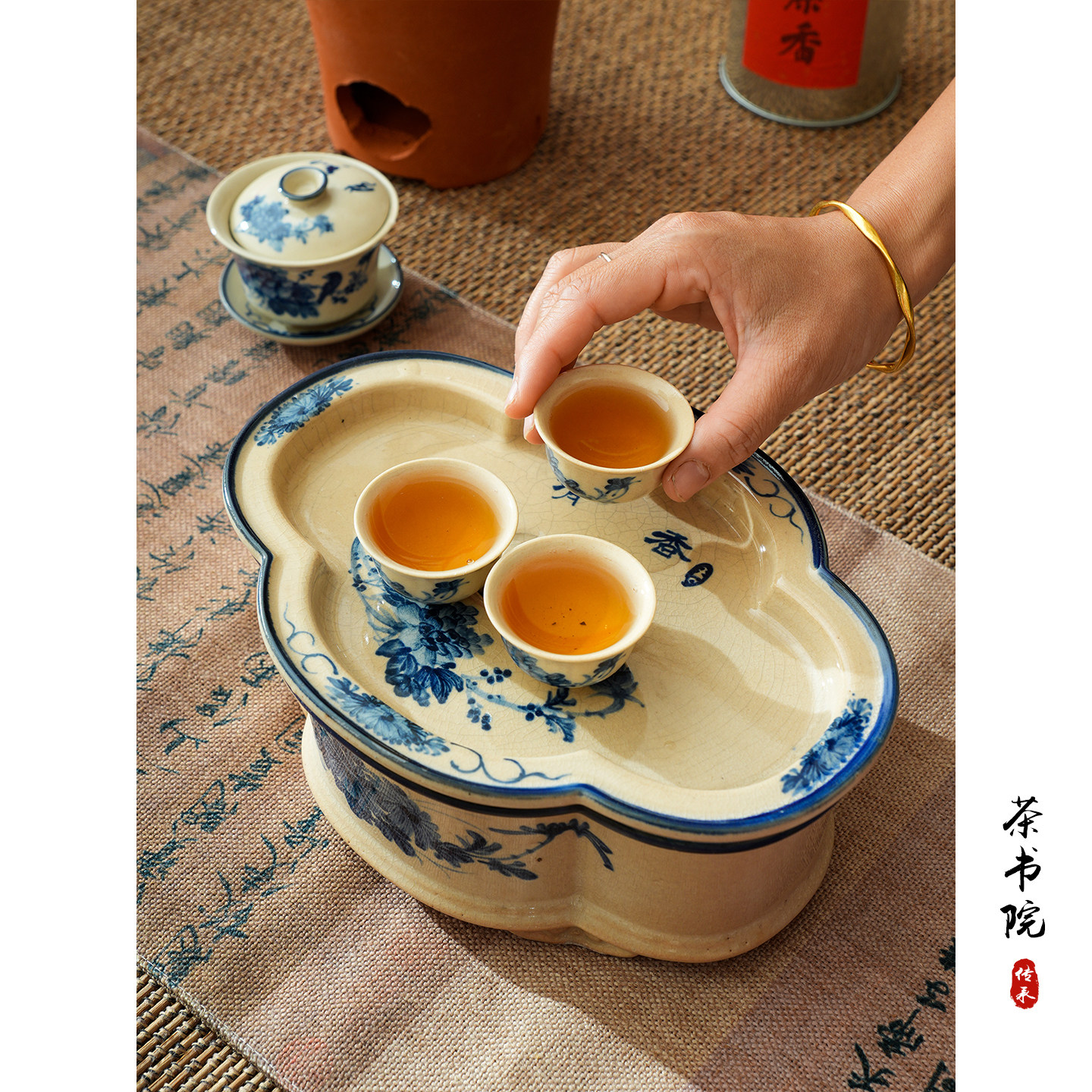 民国风潮州工夫茶具家用复古海棠形陶瓷茶盘手绘兰彩茶船礼盒套装