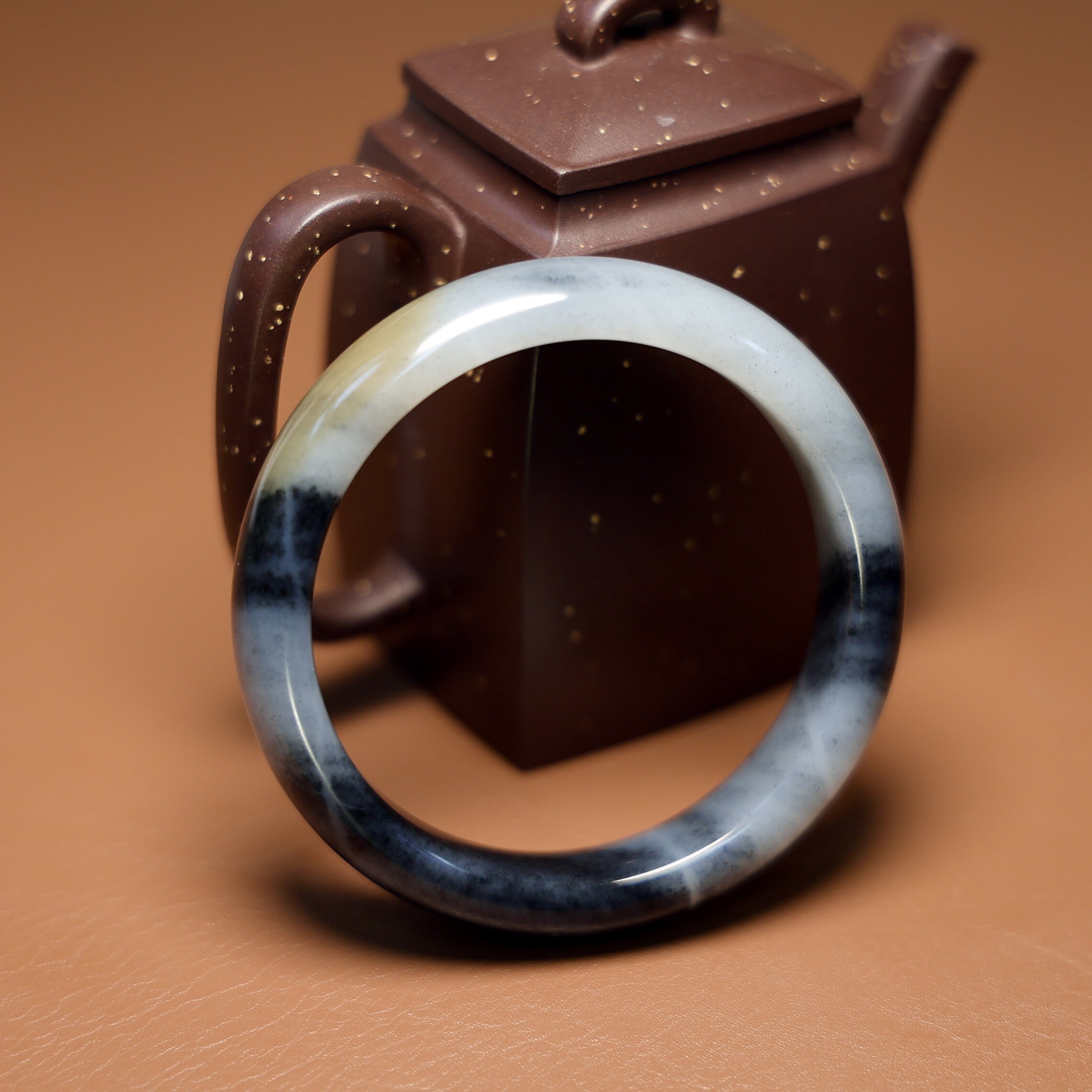 秋会长的和田玉新疆天然青花玉籽料手镯58mm圈口女士镯子