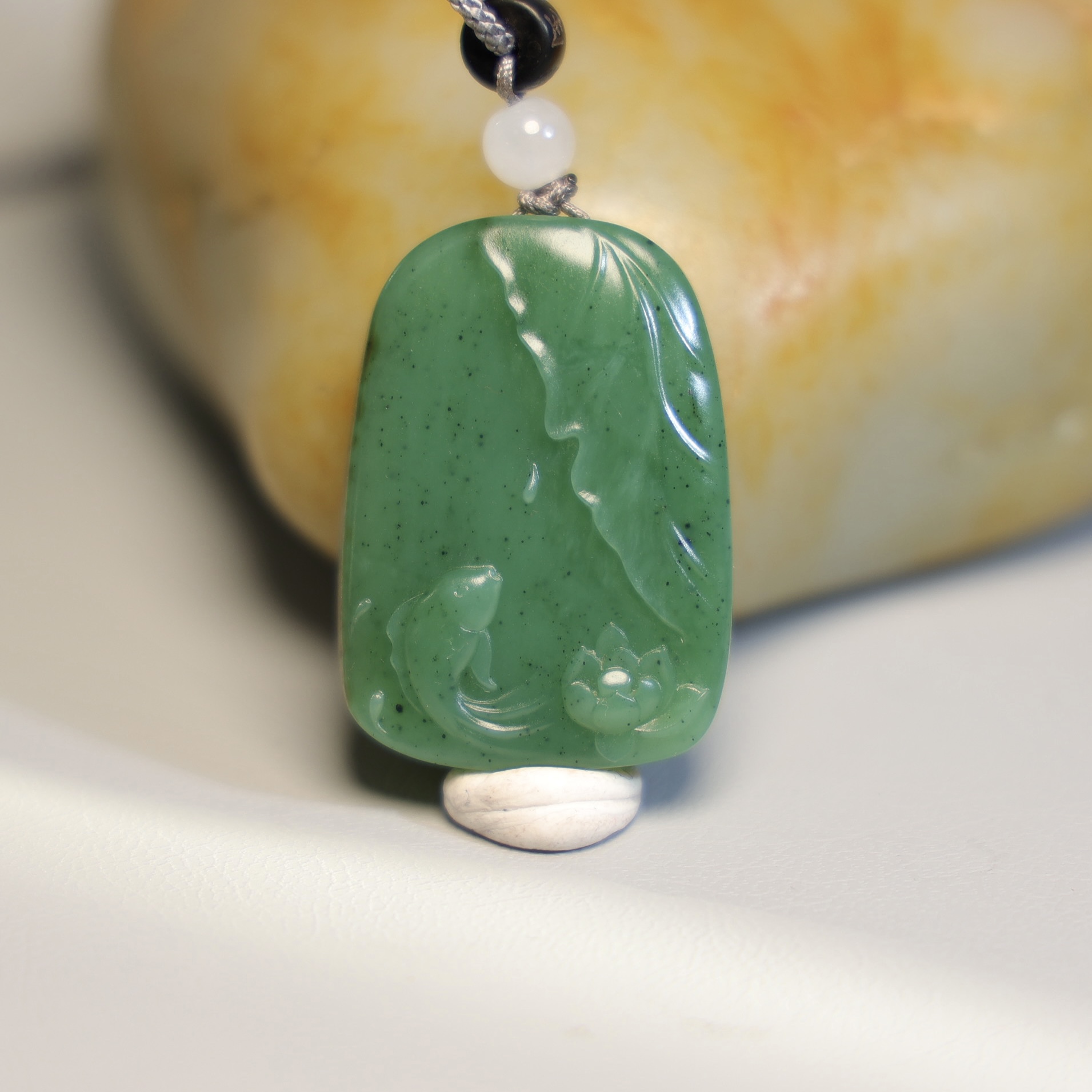 秋会长新疆天然和田玉碧玉籽料挂件有鱼年年荷花吊坠20.5克