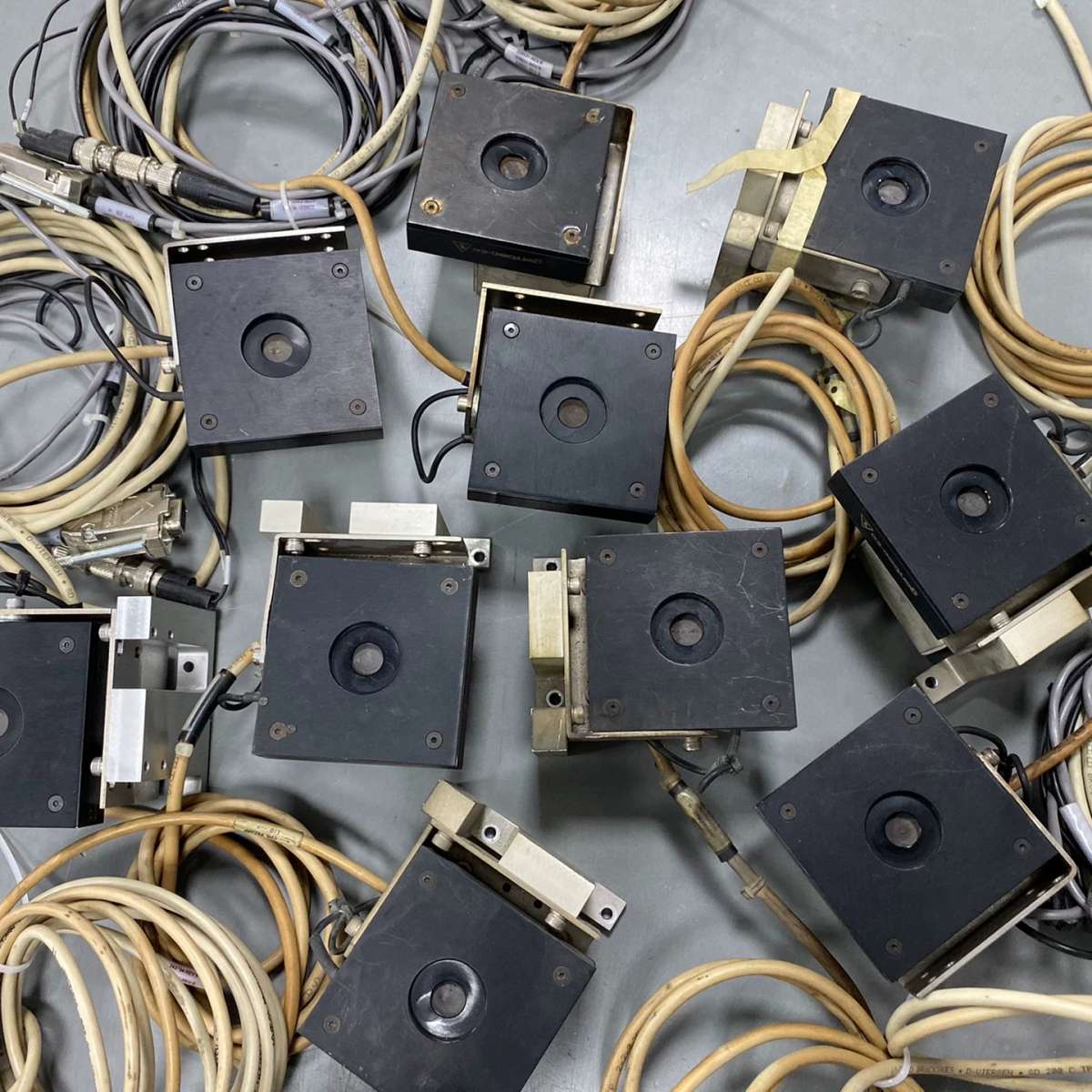 议价维修Gentec-EO功率探头 XLP12-3S-H2-TE 低