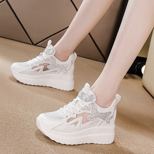 超美新款8cm内增高女鞋2026年春夏季厚底休闲运动透气网面小白鞋