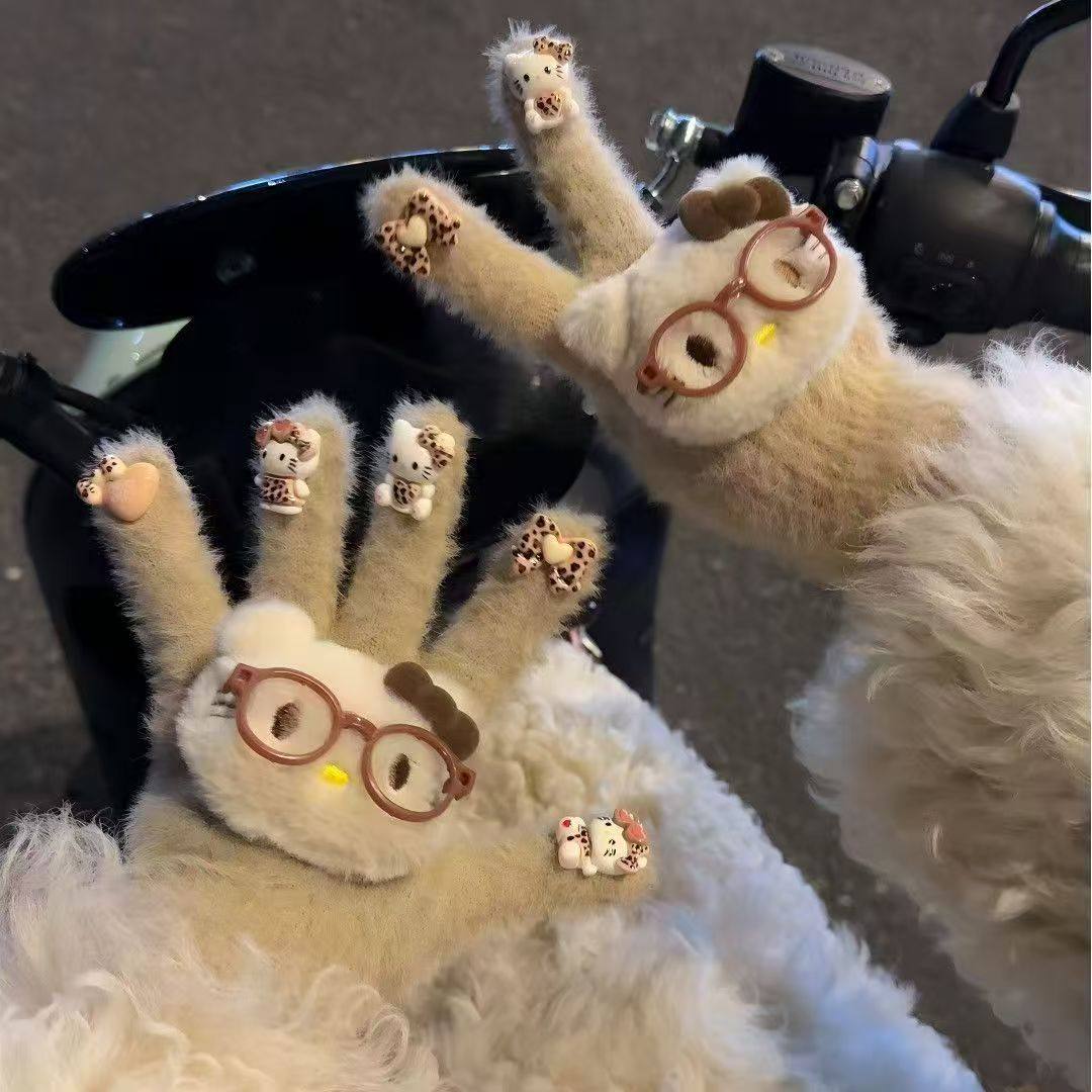 可爱眼镜kt猫高颜值玩偶保暖手套少女心冬季骑行防寒防冻加厚手套