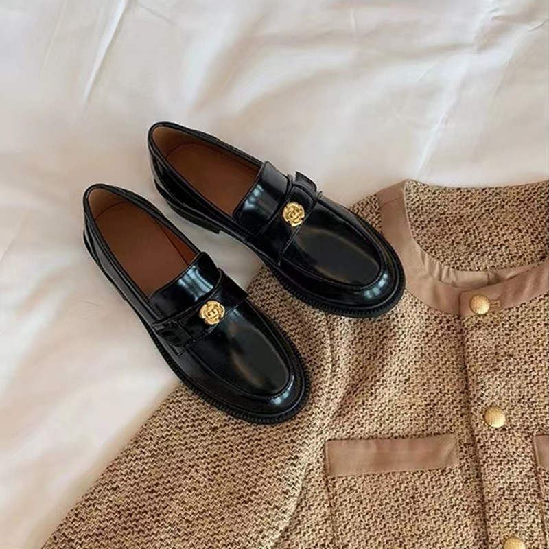 欧洲站粗跟一脚蹬英伦风小皮鞋女