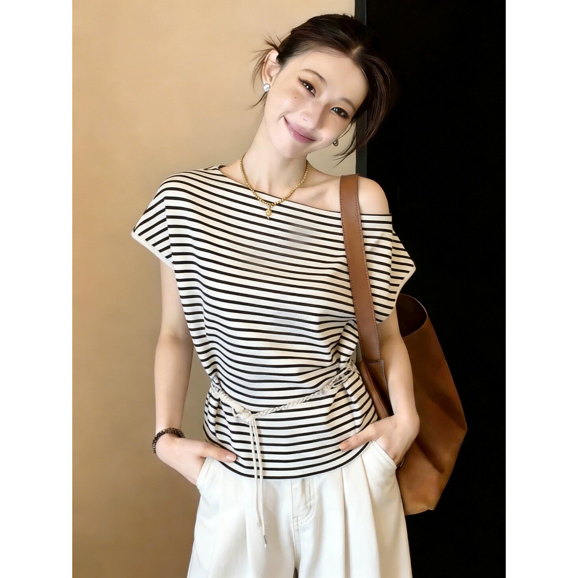 欧货斜肩条纹短袖T恤女2026新款夏季大码胖mm收腰显瘦蝙蝠袖上衣