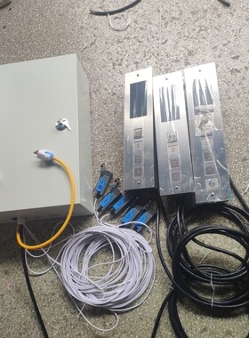三层单相电动葫芦显示三菱程序PLC智能控制箱定制非标电梯货梯
