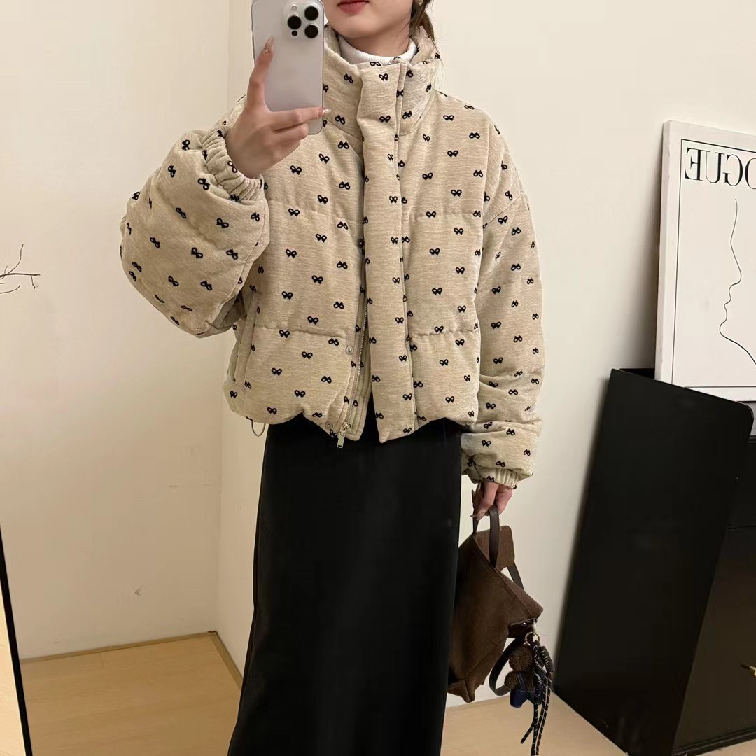 氛围感小个子短款丝绒蝴蝶结白鸭绒羽绒服外套女冬新款加厚面包服