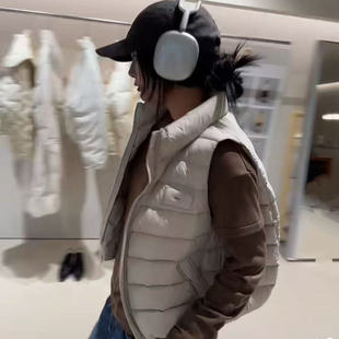 排骨羽绒马甲女短款2025秋泡芙高端90白鸭绒宽松韩系立领背心外套