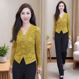 新款 女2026秋季 设计盘扣长袖 上衣修身 法式 小衫 V领镂空蕾丝打底衫