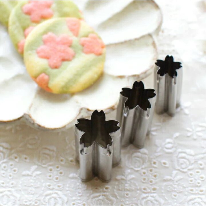 日本不锈钢烘焙和果子切模型 樱花花瓣 菊花 爱心 蝴蝶 椿