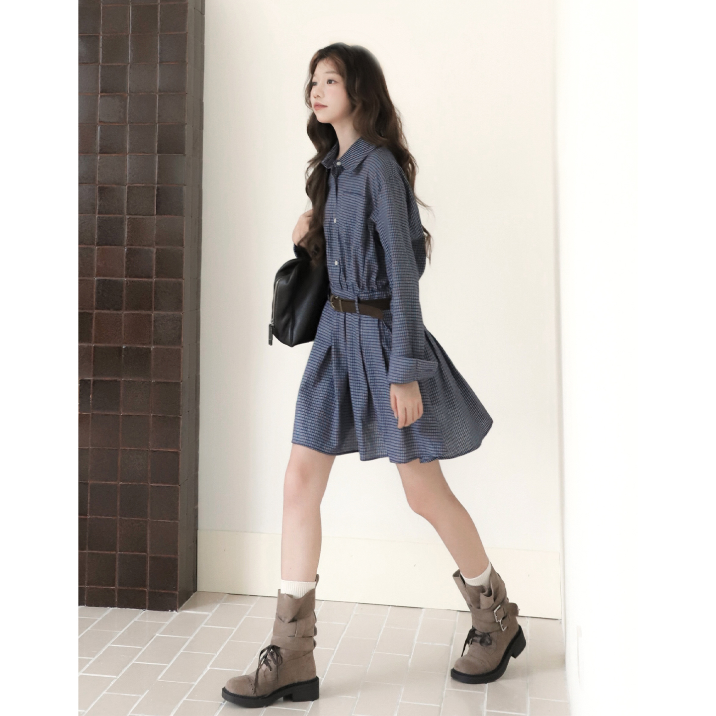 高腰百褶格纹立领衬衫连衣裙