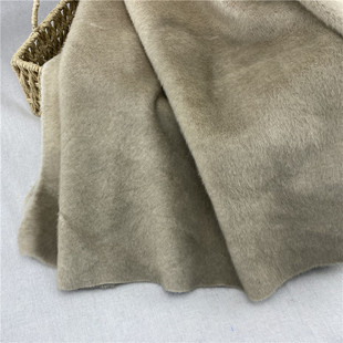 39包邮 米灰仿皮草复合麂皮绒布料 秋冬大衣料子 宽150cm