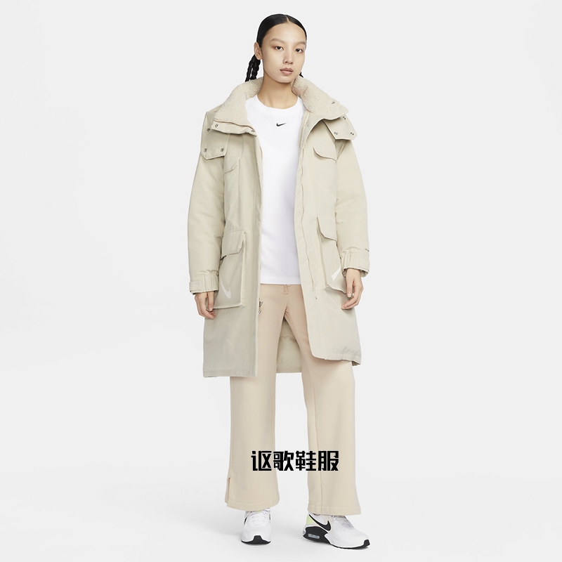 耐克保暖连帽女子运动羽绒服