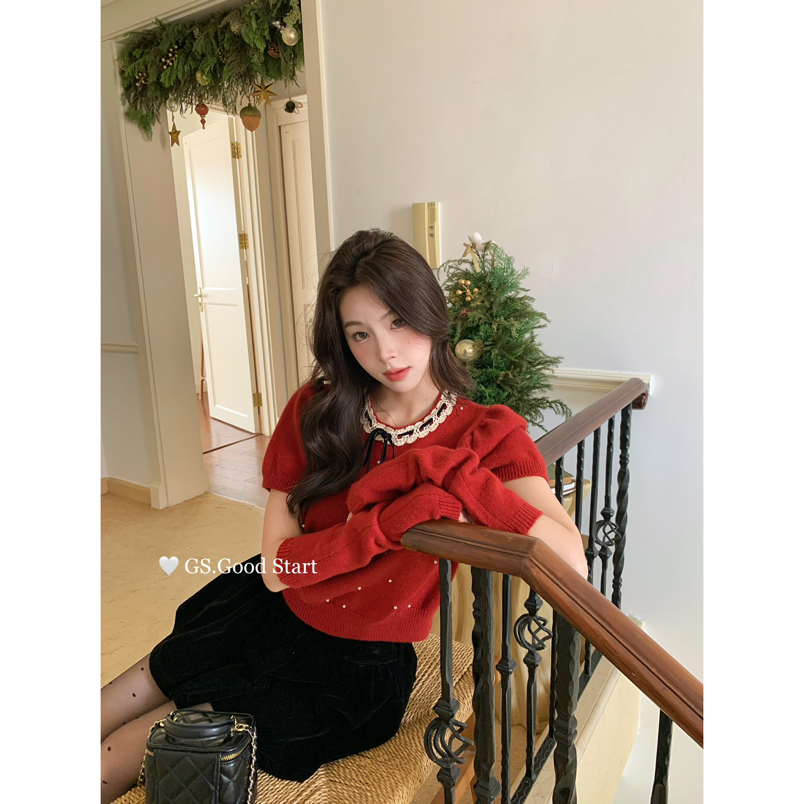 GS.GOOD START冬季显瘦纯欲珍珠设计感新年保暖毛衣女配袖套G7765