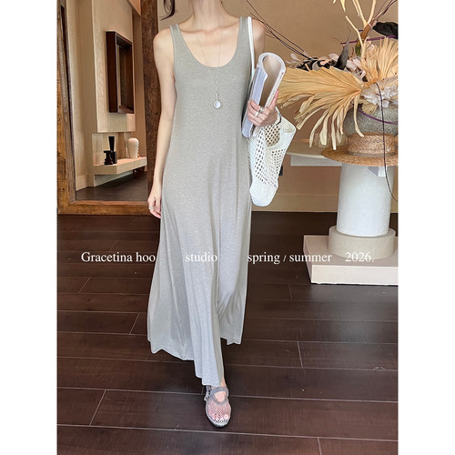 GRACETINA HOO法式极简慵懒松弛感亲肤舒适U领背心连衣裙女LYB726