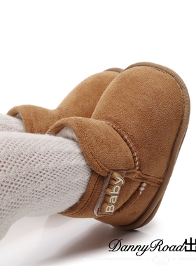 冬季新款宝宝鞋靴子棉靴雪地靴软底布底婴儿鞋加绒保暖加厚男女宝