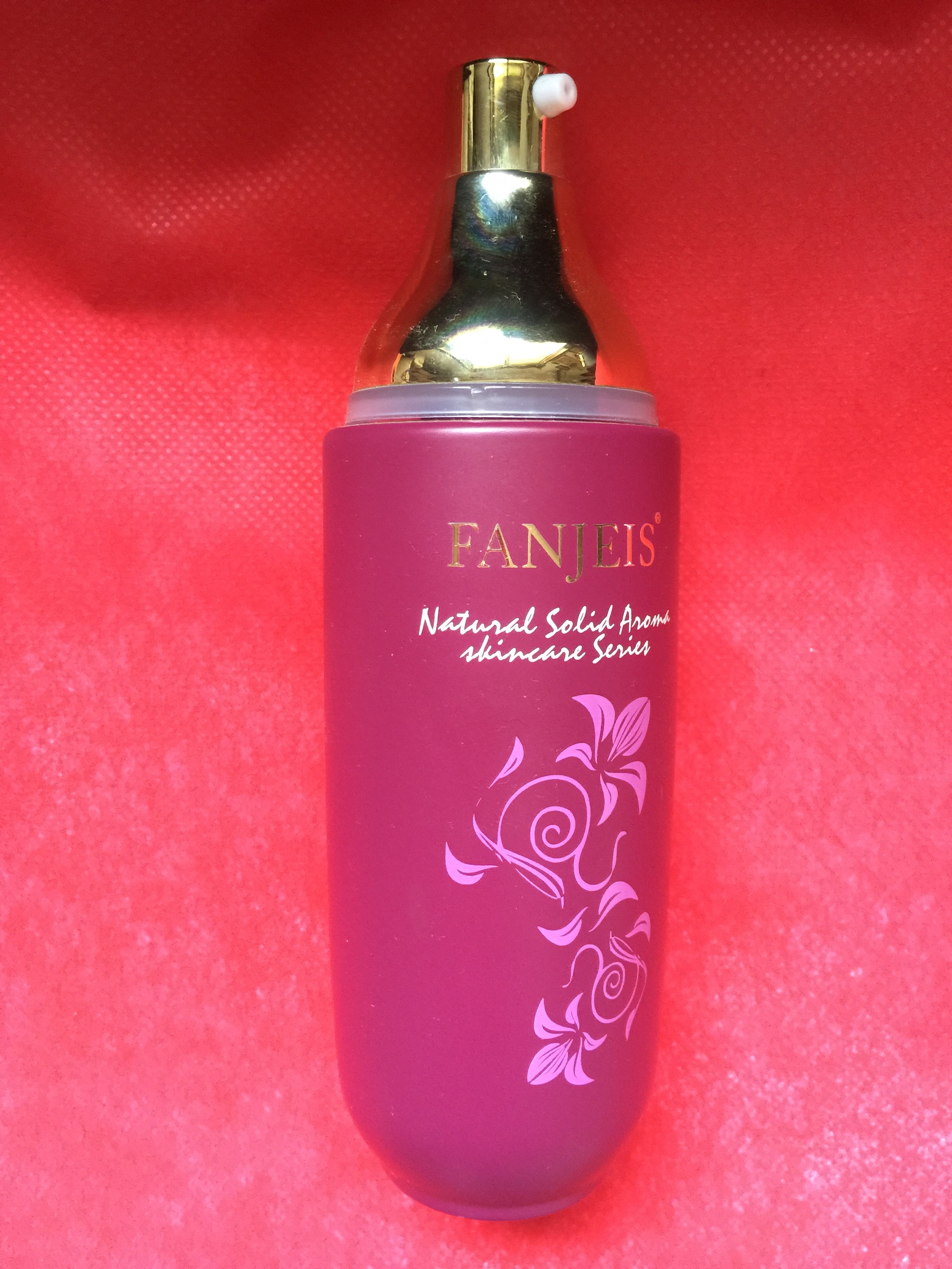 ר¹ñÕýÆ· èó½àʫõ¹åÔÒº¾«»ª±£ÊªÓ¨Â¶100ML²¹Ë®×ÌÈó