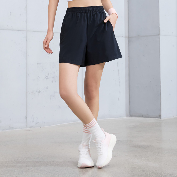 乔丹2026夏款女运动健身跑步短裤宽松速干冰感运动裤QDENK2263086