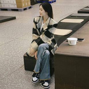 格子西装毛呢外套女2025年新款加厚赫本风秋冬小个子短款呢子大衣