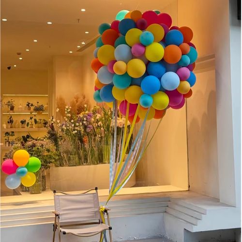店铺橱窗美陈门头打卡多巴胺热气球布置开业周年庆节日场景装饰品