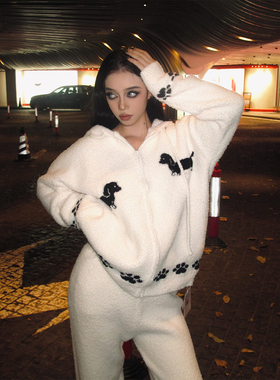 Maddy 时尚设计卡通小狗针织半边绒睡衣女秋冬季保暖家居服套装冬