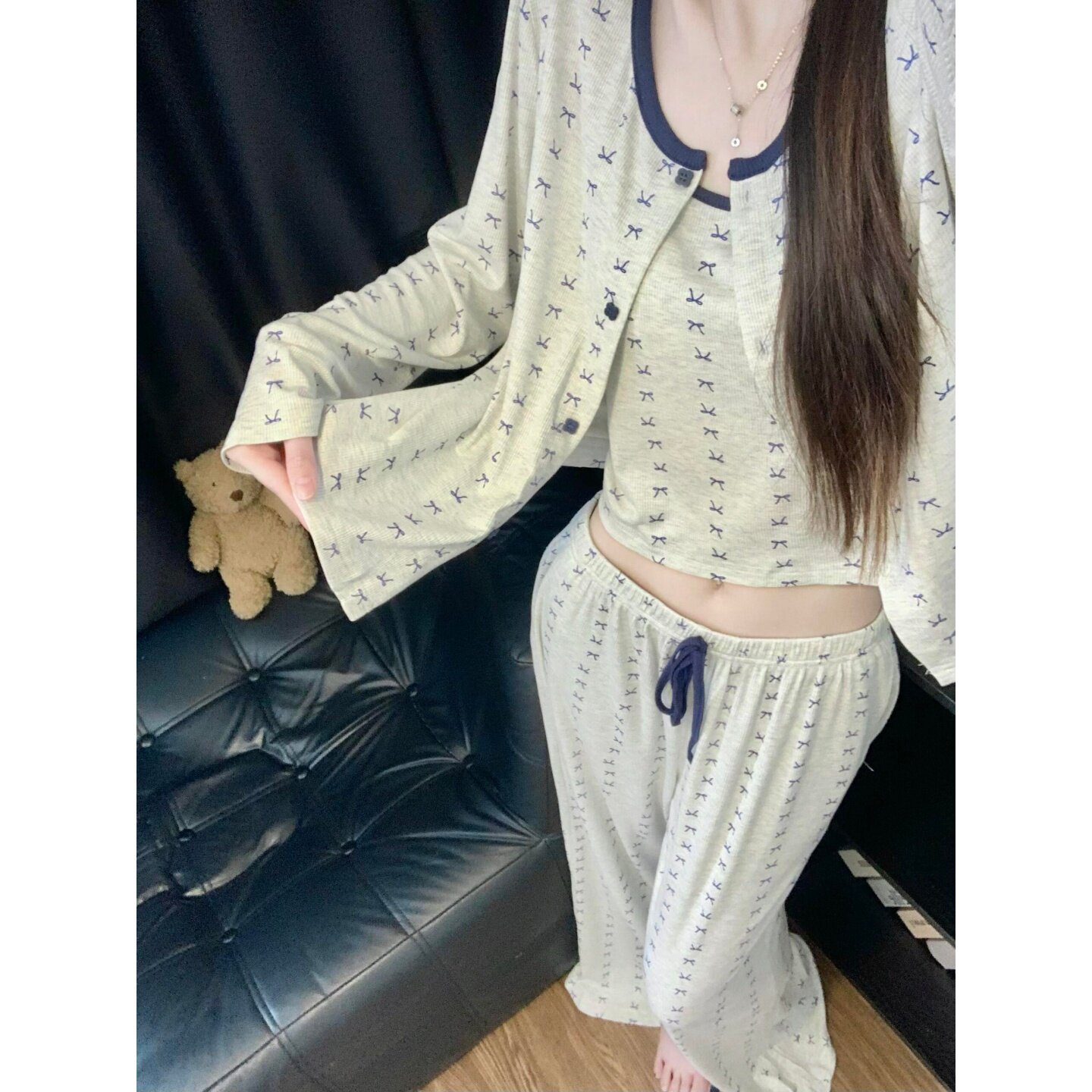 韩系温柔蝴蝶结吊带家居服三件套