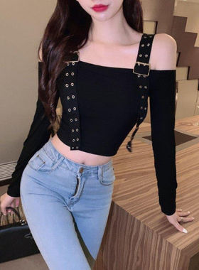 性感一字领露肩内搭吊带长袖t恤女潮高腰短款露脐黑色打底衫上衣