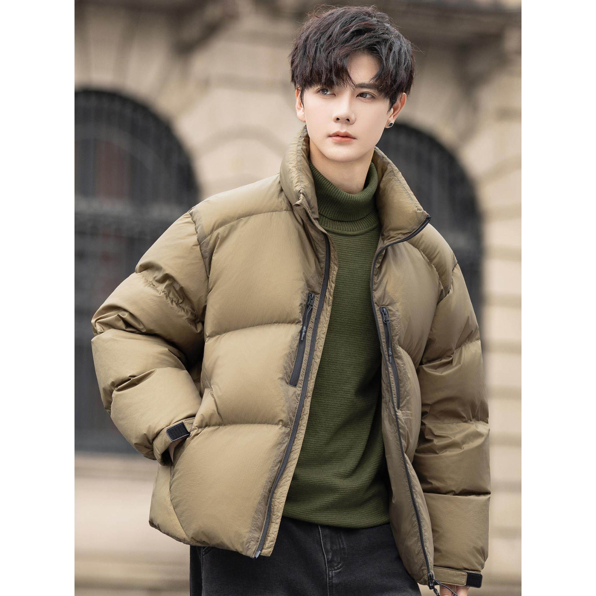 高充绒量立领轻薄羽绒服男士冬季新款90绒泡芙面包服加厚保暖外套