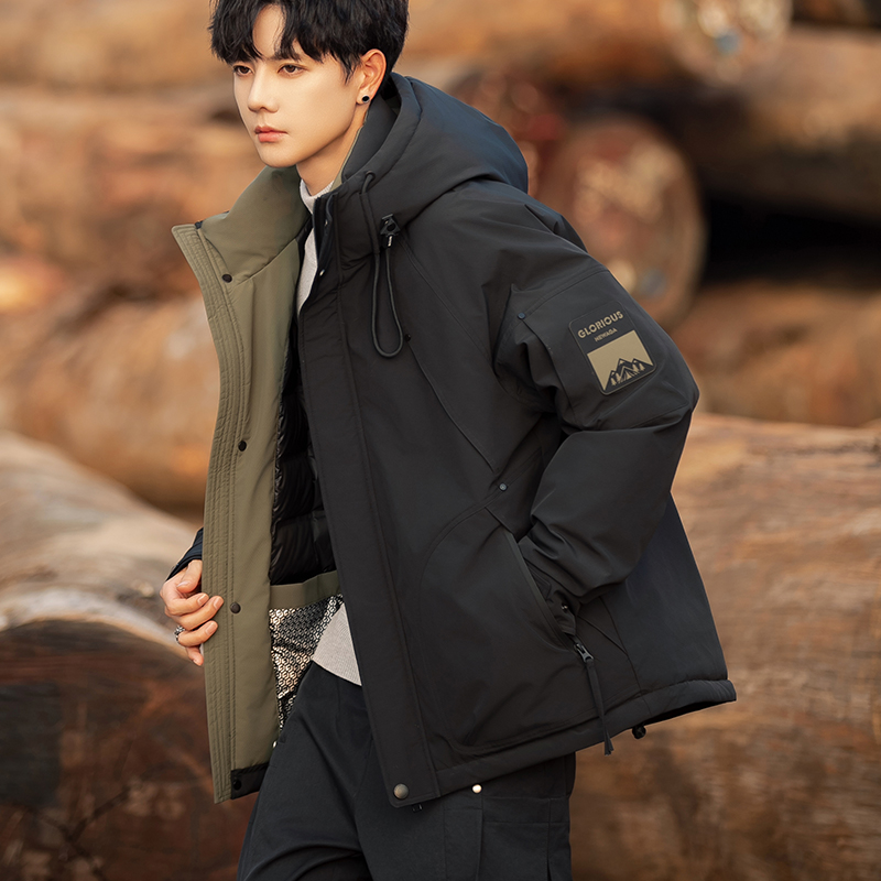 短款连帽轻薄羽绒服男2025