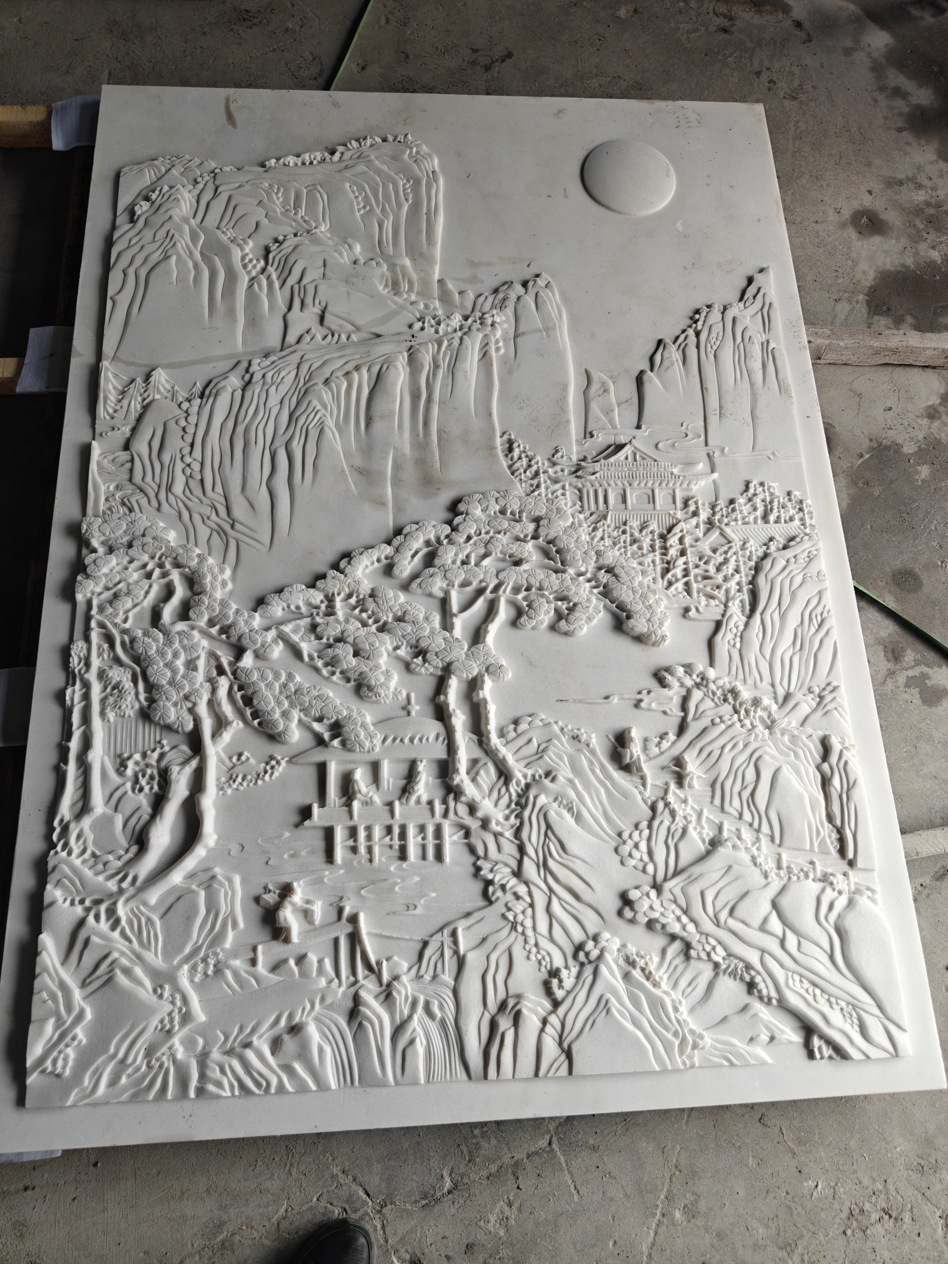 汉白玉旭日东升浮雕荷花鱼浮雕鱼跃龙门浮雕九龙壁影壁墙