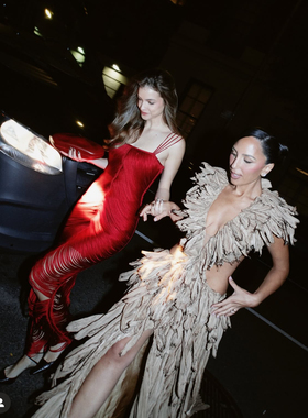 美国购买barbara同款节日气氛红色抹胸露背性感流苏连衣裙nels