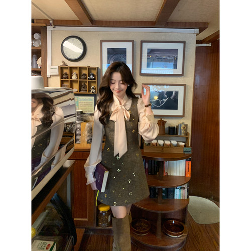 Even一雯【人间碎星】韩系高智法式秋冬精致千金感无袖叠搭连衣裙