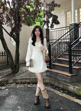 Even一雯【自在淡人】韩系高智感早秋温柔长袖收腰显瘦白色连衣裙