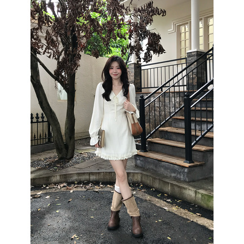 Even一雯【自在淡人】韩系高智感早秋温柔长袖收腰显瘦白色连衣裙