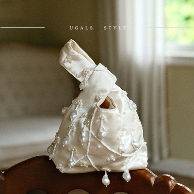 UGALS法式仙女手工珍珠刺绣宴会气质百搭手拎包女小众个性水桶包
