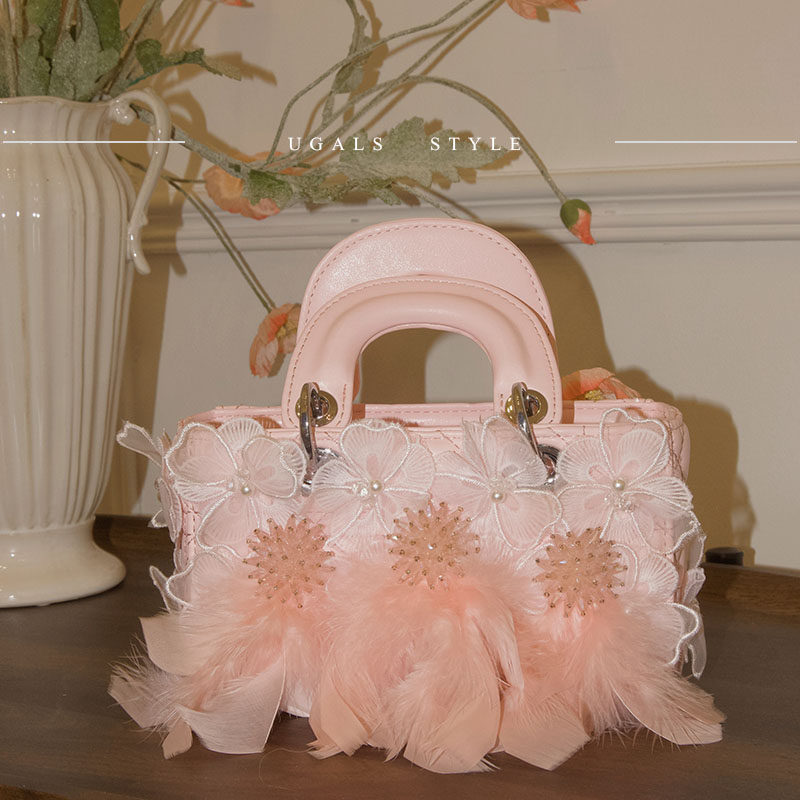 UGALS秋冬毛绒复古花朵向日葵羽毛绒宴会小方包水桶手拿斜挎包女,箱包皮具/热销女包/男包,通用款女包,淘宝优惠券,粉丝福利购,淘宝优惠卷