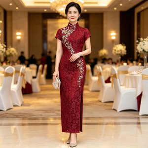 婚礼年轻妈妈手工钉珠高档旗袍