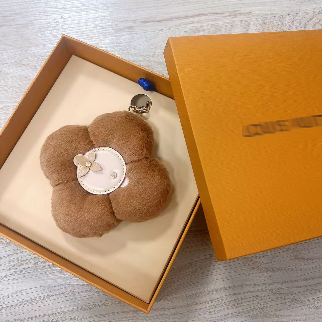 微微安毛绒公仔包包挂件