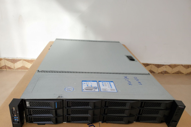 浪潮NF5280M5 4210R*2 16G*4 1.2TSAS*3PM8222 550W*2 包邮