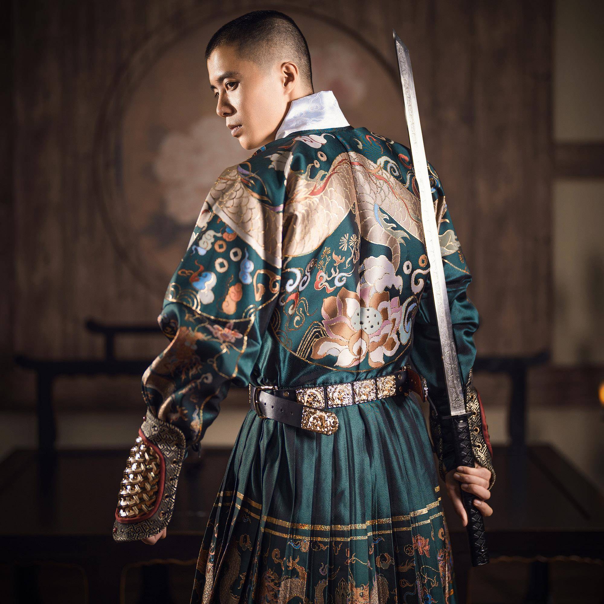 刺诏【寻录】蟒袍男女款明制飞鱼服贴里曳撒锦衣卫蛇年汉服非古装